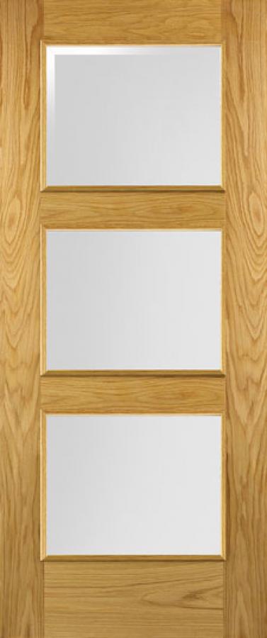 Madrid 3 Light Internal Oak Door (40mm pre-finished)